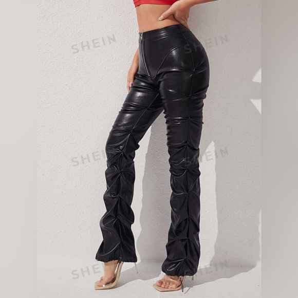 Front Zipper PU Leather Pants 🖤 - Picture 2 of 5